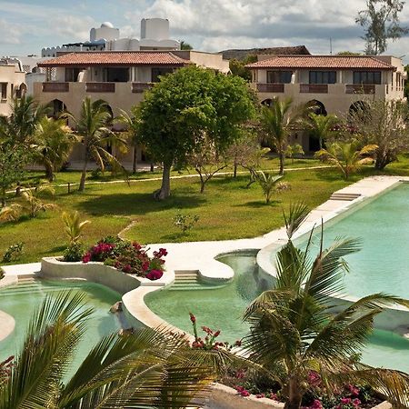 Swahili Villa Coco 2Br Apartment 700M To Beach Mombasa Exterior foto