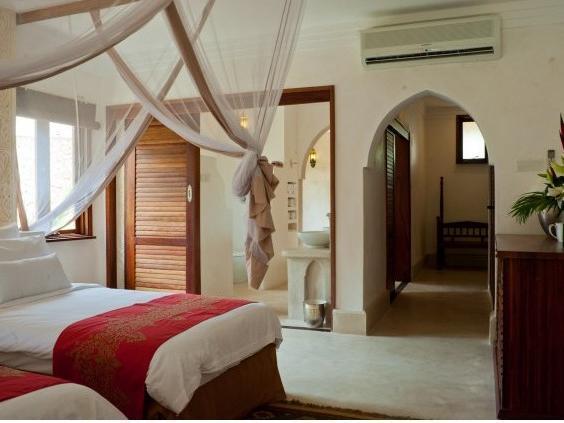 Swahili Villa Coco 2Br Apartment 700M To Beach Mombasa Exterior foto