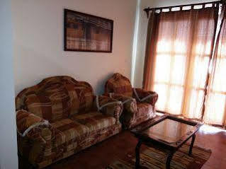 Swahili Villa Coco 2Br Apartment 700M To Beach Mombasa Exterior foto